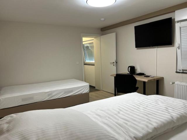 Rheinischer Hof Appartements Леверкузен Экстерьер фото
