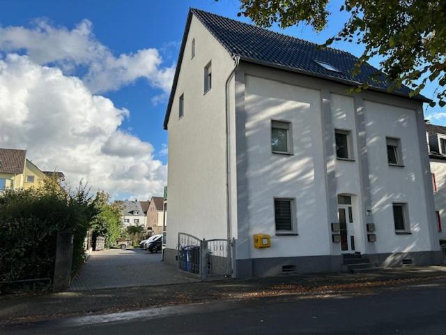 Rheinischer Hof Appartements Леверкузен Экстерьер фото
